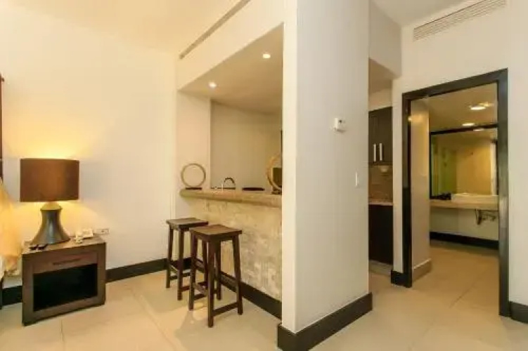 Aldea Thai 1101 Studio by RedAwning