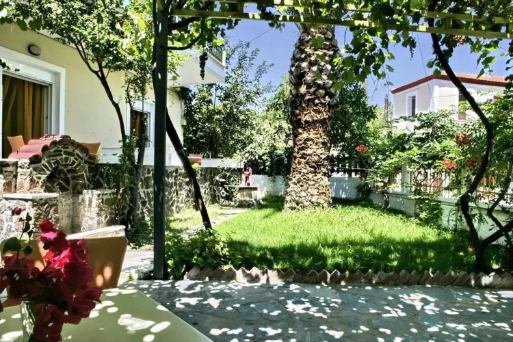 Sappho Studios