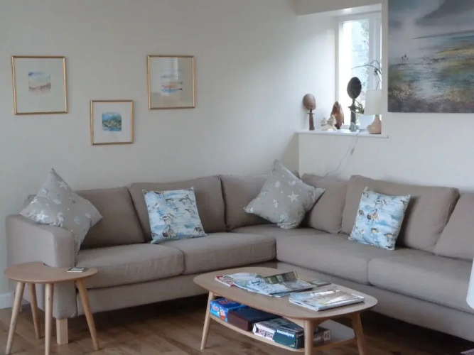 Awelon - Manorbier Bed and Breakfast
