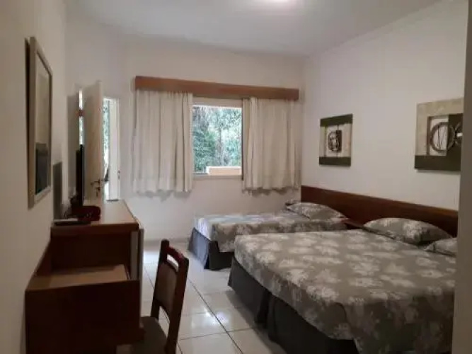 Amarilis Flat Service