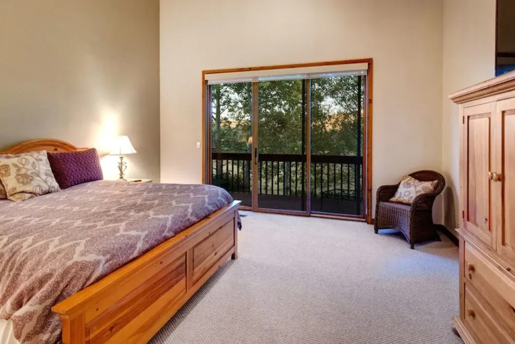 Abode at Four Lakes