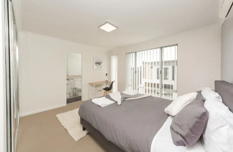 Eliza Park Suites 21