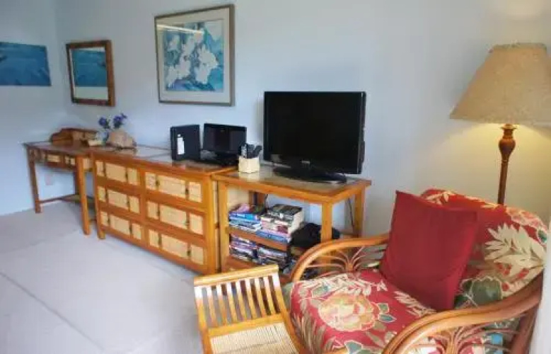Kona Isle B22