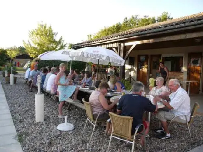 Fontaine du Roc - Les Mobil'homes