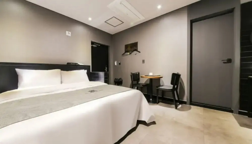 Yangju Hotel Black