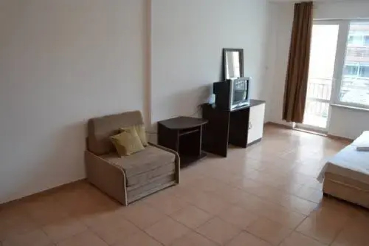 Forum Apartment
