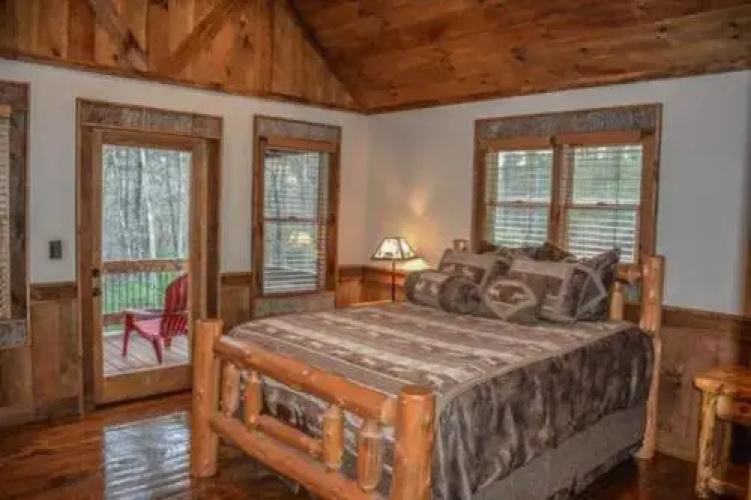 Miss Celies Cabin