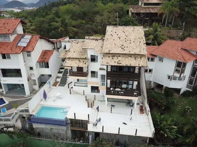 Camboinhas Bed and Breakfast