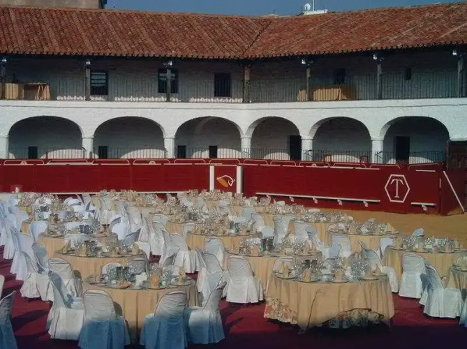 Hotel Plaza de Toros