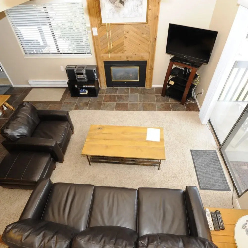 Abode at Red Pine