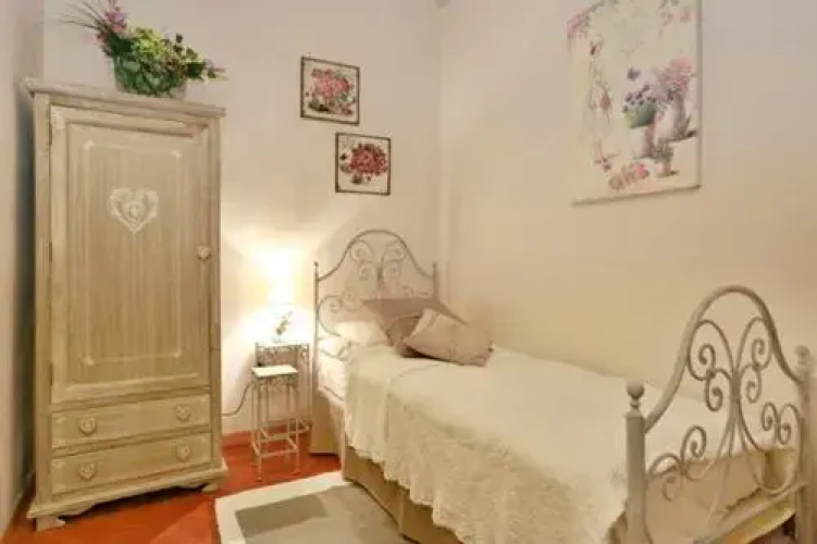 Emy Guest House