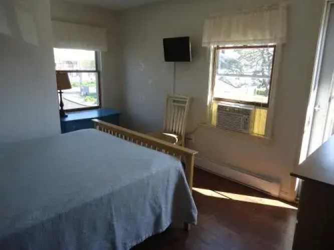 Auberge Beachside Apartment
