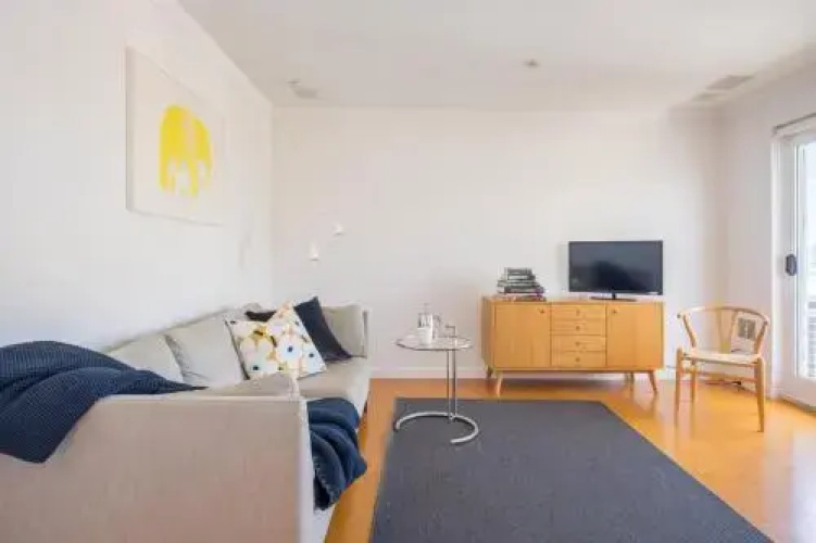 Overton Beach Pad