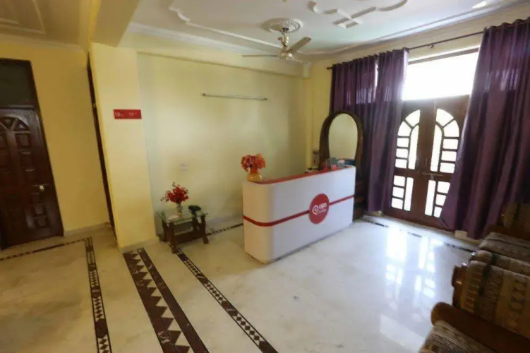OYO Rooms Noida Sector 52 Block A