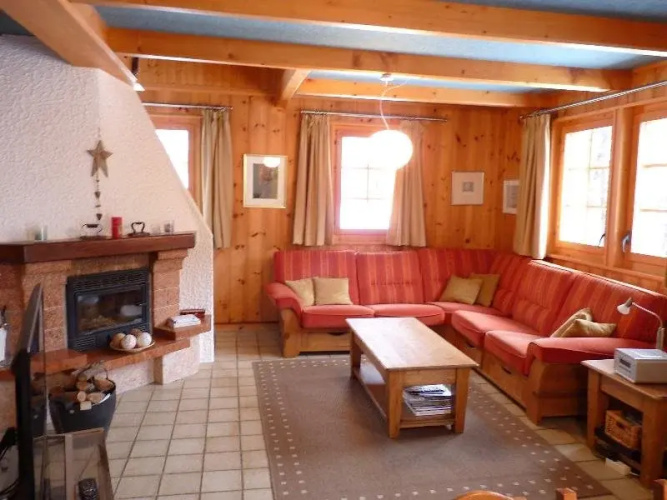 Ovronne Est - Three Bedroom