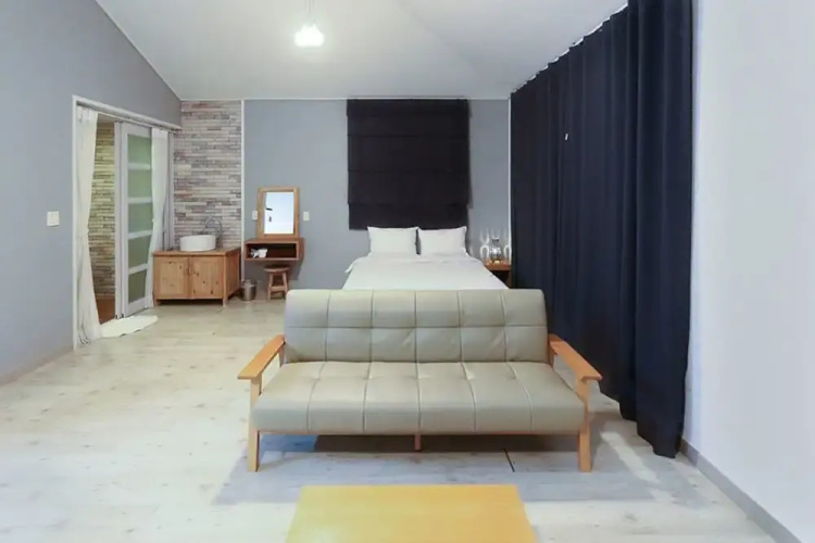 Jeju Ocean Tree Pension