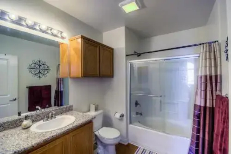 Glendon Westwood 5200