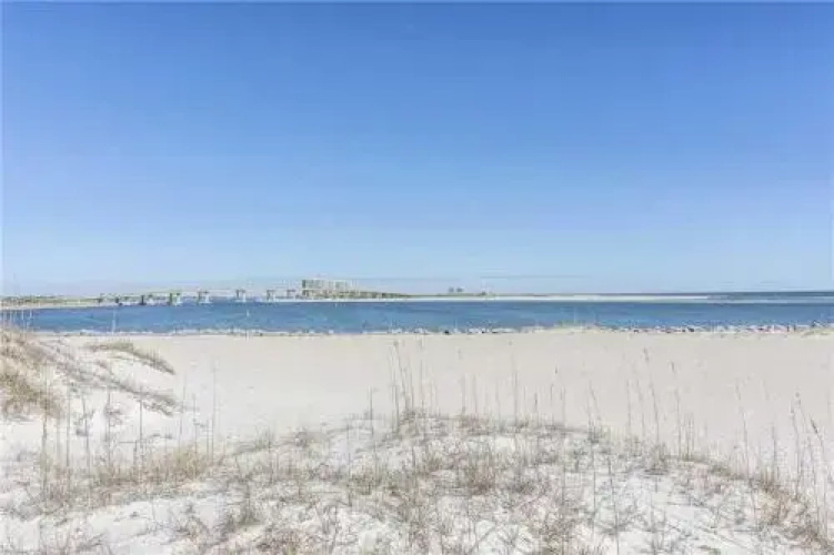 Grand Pointe 707 2 Br Condo
