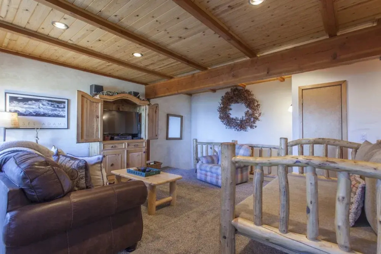 Timber Ridge 11