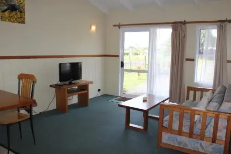 Saints Holiday Apartments