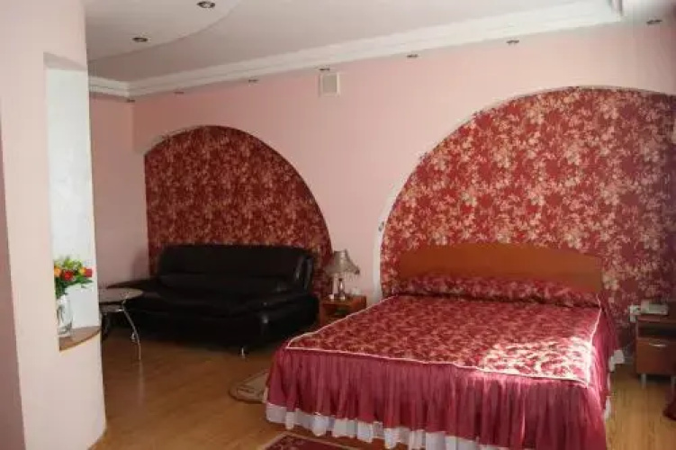 Triumph Hotel