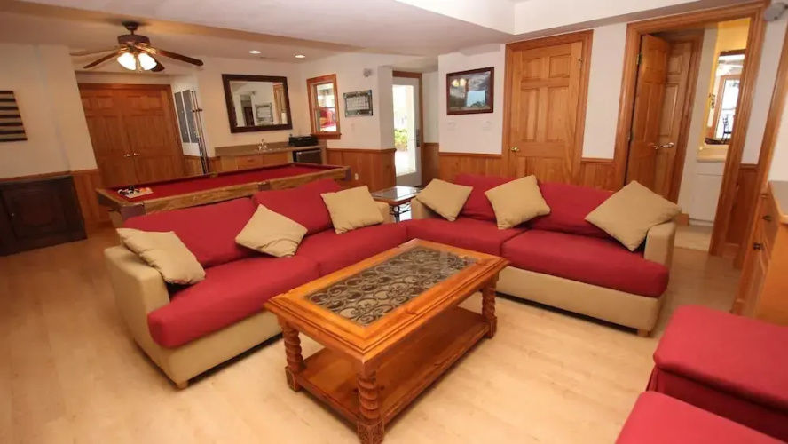 Lions Den Home - 6 Br Home