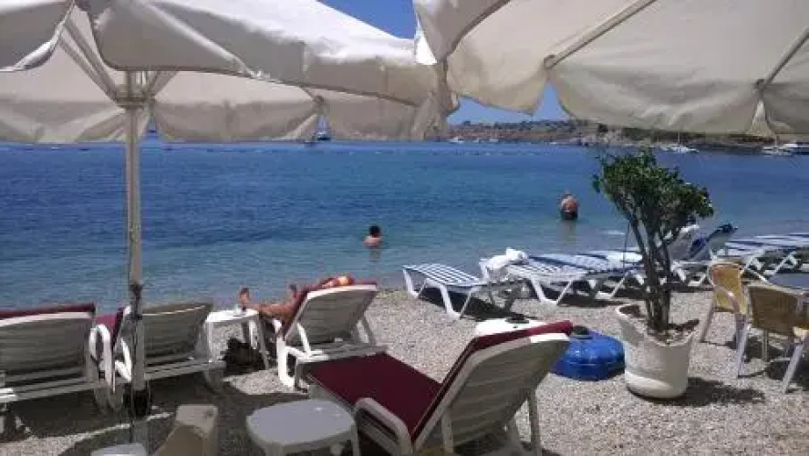 Nese Pension