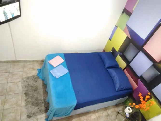Yellow House Hostel International