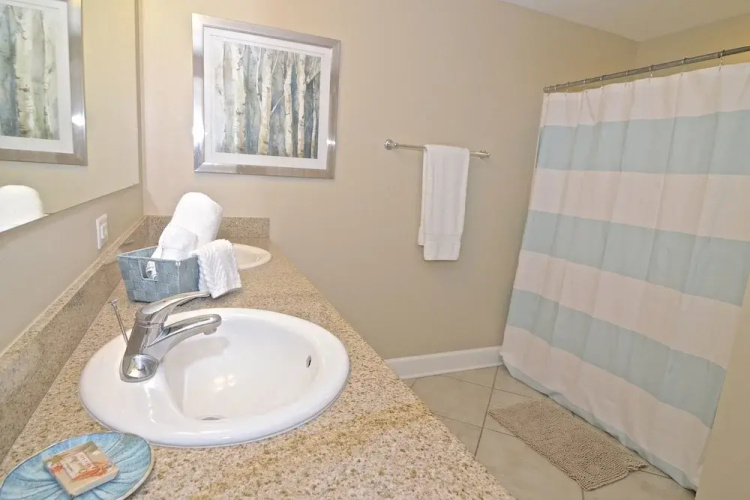 Sanibel 1202