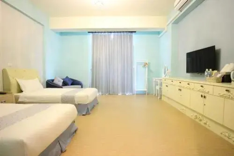 Aunt's Bed and Breakfast