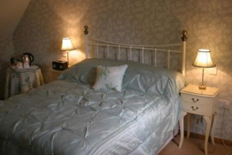 Red House Cottage Bed and Breakfast