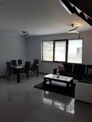 Villa Kris