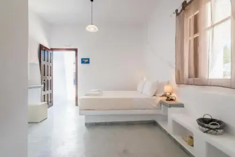 Takiss Rooms