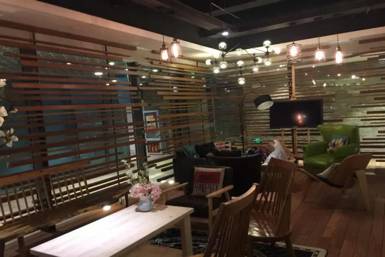 ChonpinesHotel