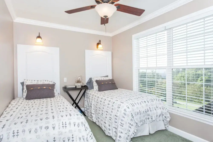 428 Eade Road Home