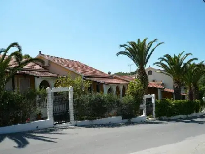 Athina Apartments