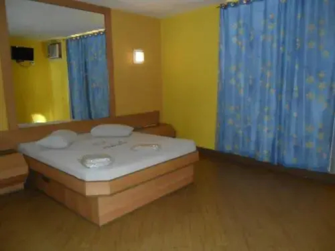 Jumbo Hotel