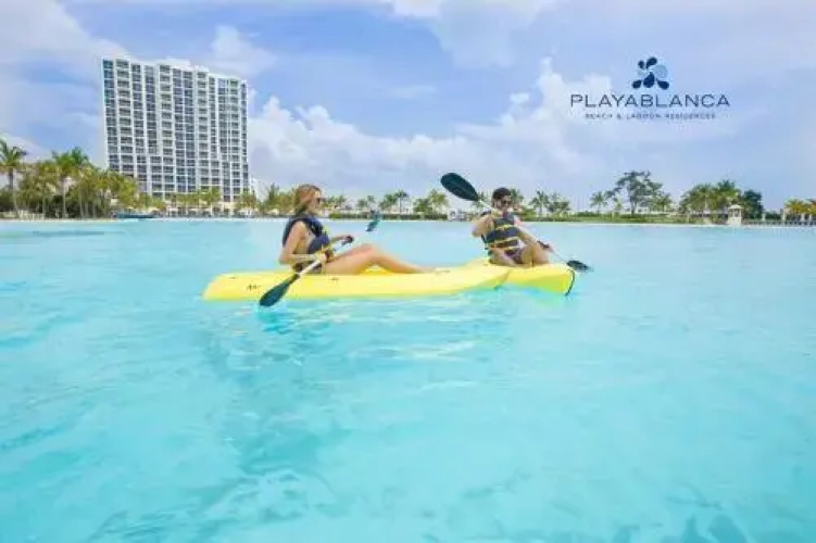 Playa Blanca Edificio Founders