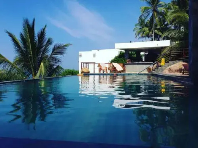 Vista Rumassala Villas