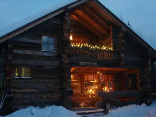 Ylläshilla Cottage