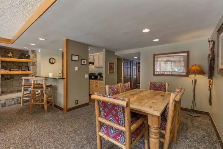 Decatur #1787 - 4 Br Condo