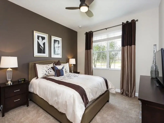 Paradise Palms 8864