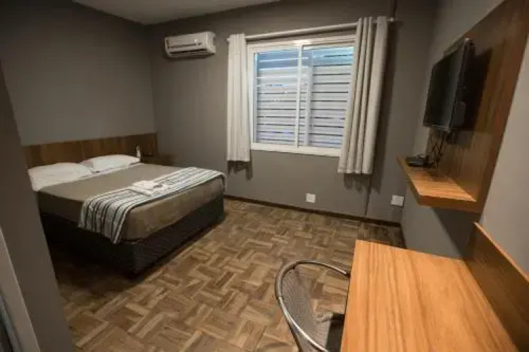 Ipê Hotel Express