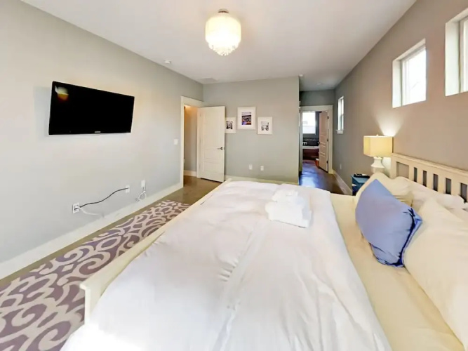 Eastside Escape - 4 Br Home