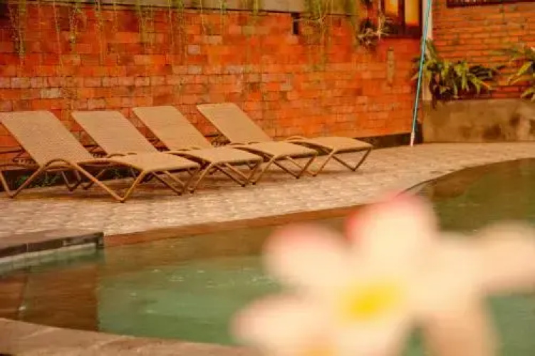 Warsi Bungalows