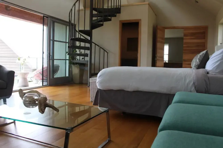 Compass Rose Suites