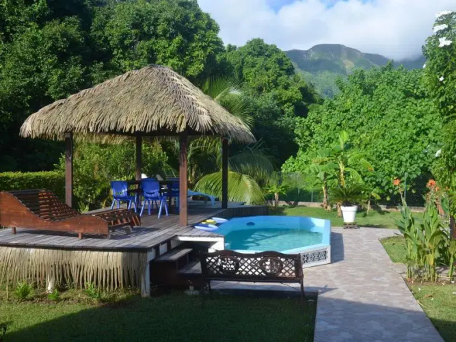 Guest House La Maison du Voyage