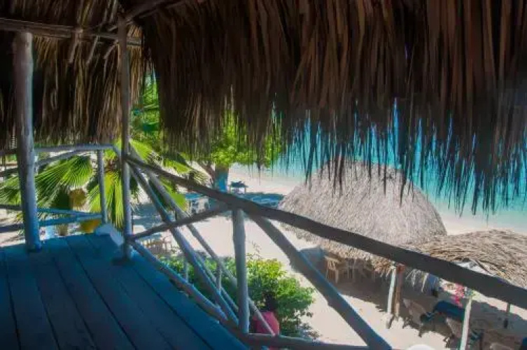 Hostal La Canoa