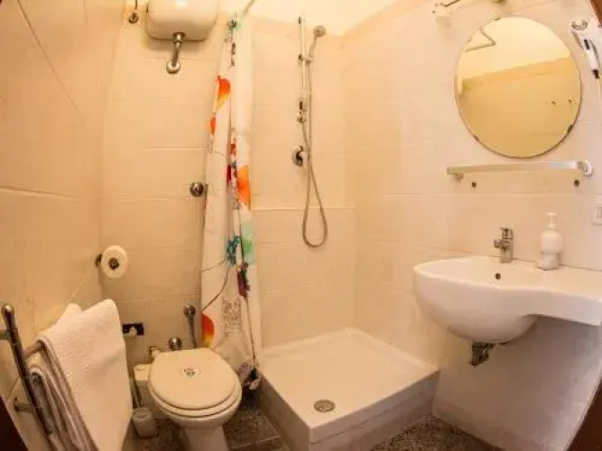 Alfonso Guest House