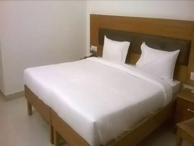 Edition O 30039 Red Carpet Hotels